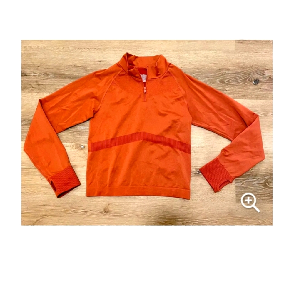 'PINK' by Victoria Secret, XS/S athleisure long sleeve burnt orange.